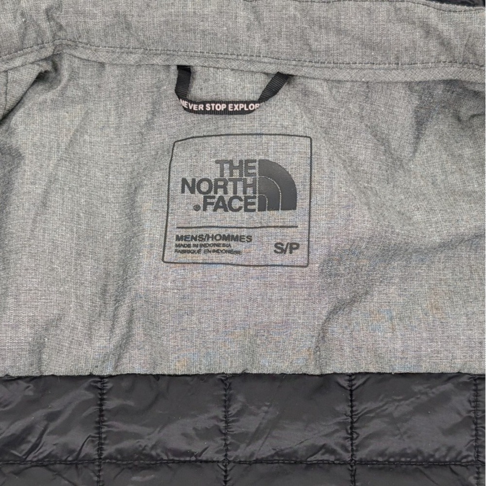 The North Face Thermoball Shirt Jacket Mens Black Logo Quilted Puffer Gorpcore - Picture 6 of 10